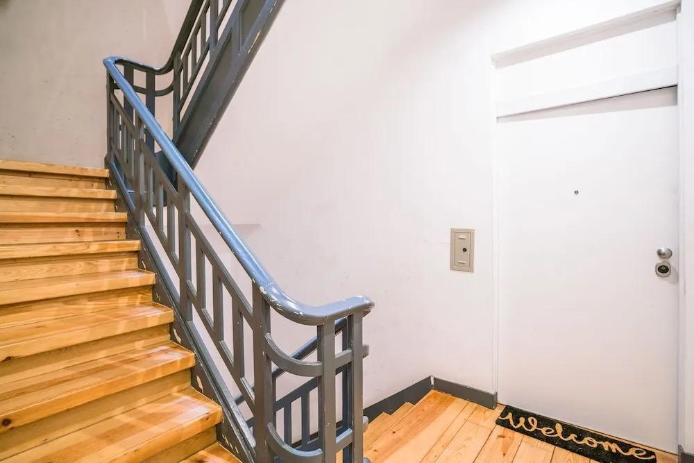 Estrela Neoclassical Apt River View