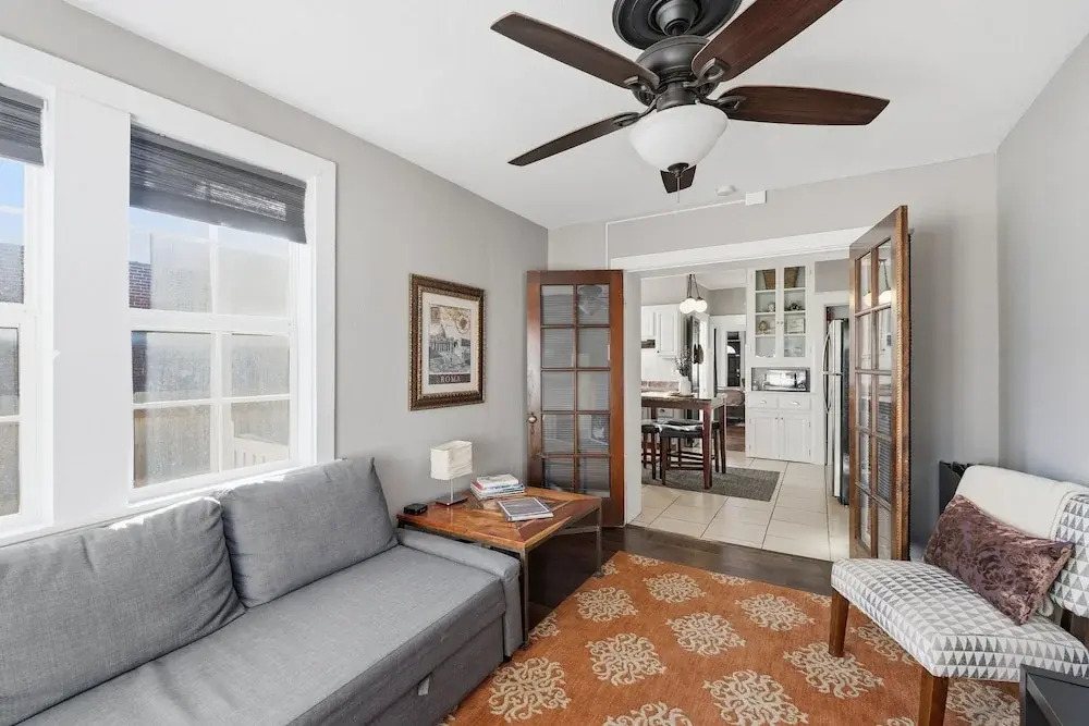 The Chocolate Suite - Walkable And Peaceful 2 Bedroom Home