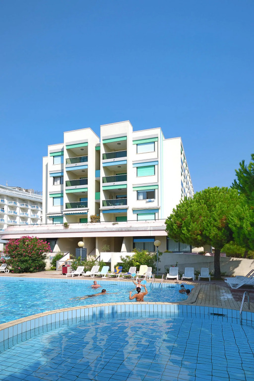 Apartment in Bibione Spiaggia with balcony
