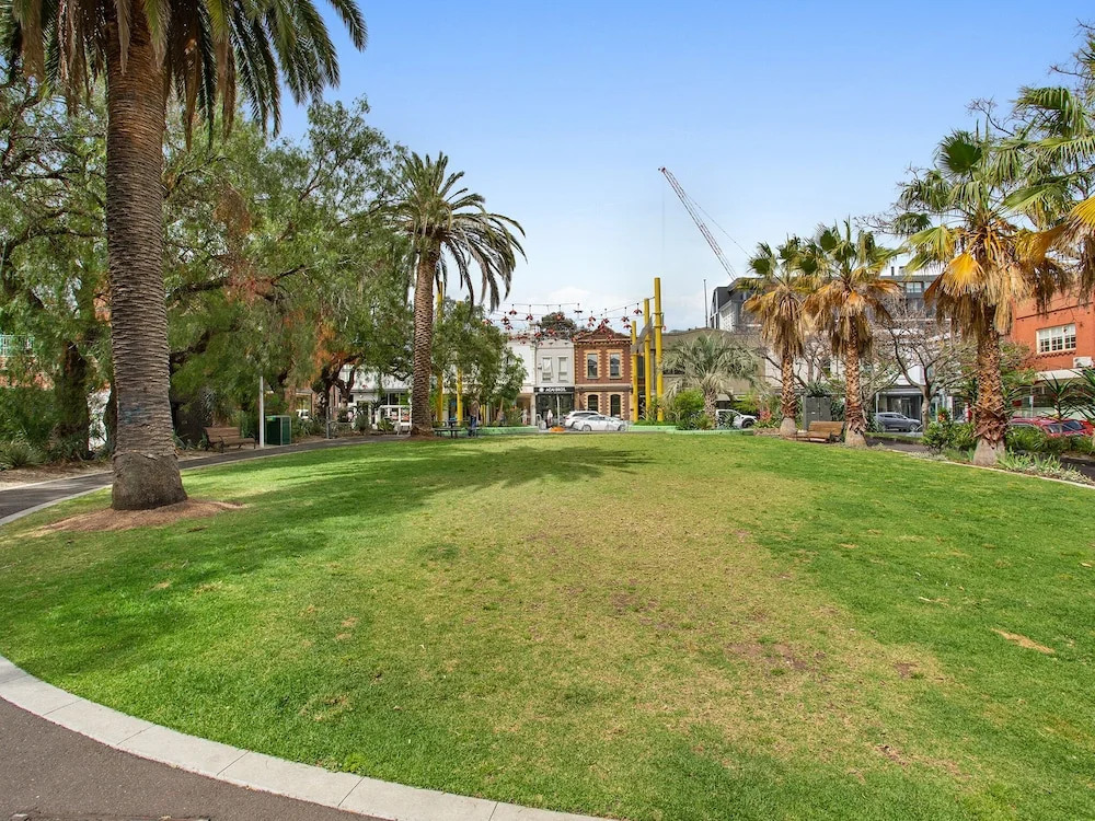 GRATTAN A Premier Location & Modern Space
