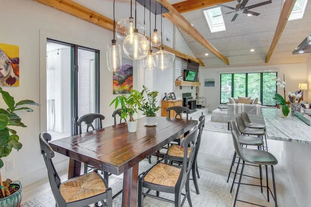 Hendersonville Vacation Rental w/ Private Hot Tub