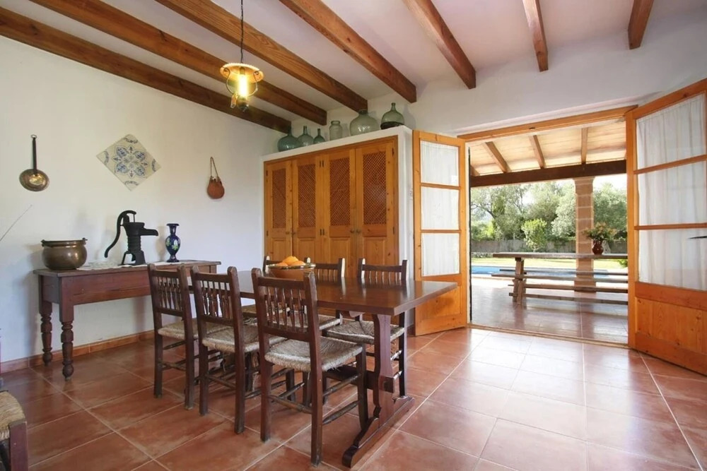 Villa - 4 Bedrooms with Pool and WiFi - 103147