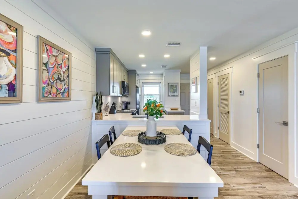 Steps to Sand: Condo w/ Pool in Panama City Beach
