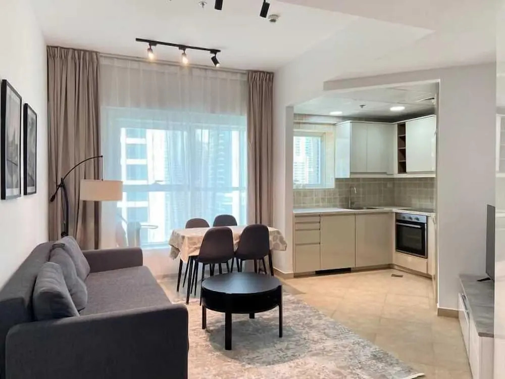 Sophisticated Living 2BR Gem in dxb gate