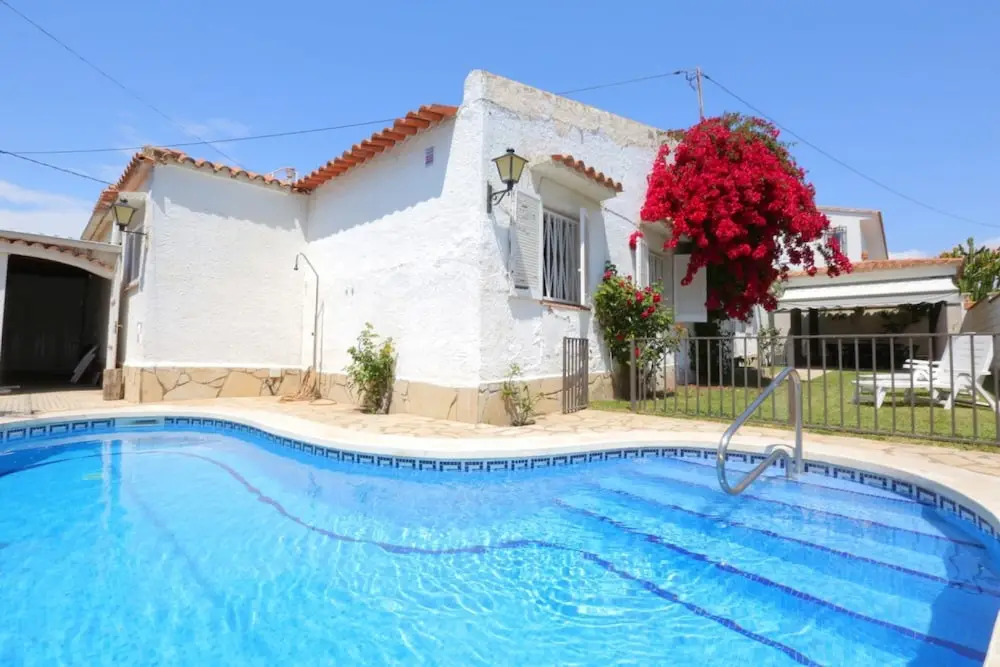 Villa Acogedora Para 13 Personas en Cambrils
