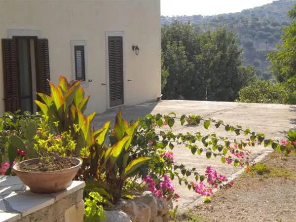 Oasi Monte Rhenna