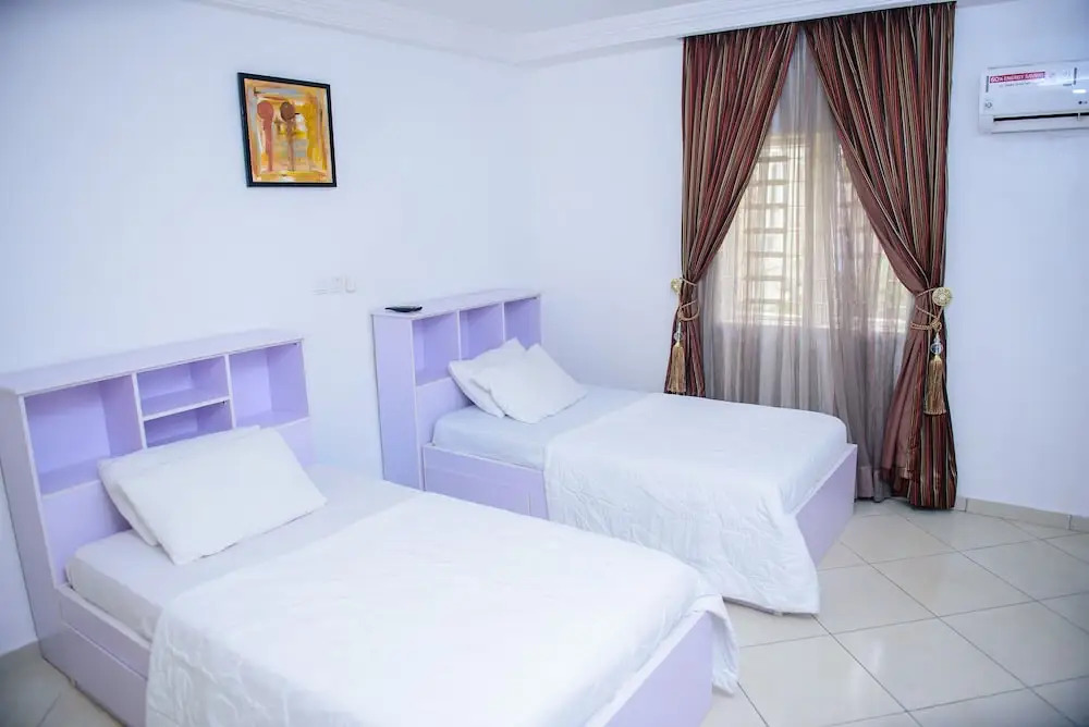 Furnished 4 Beds Semi-det House in Abuja, Nigeria