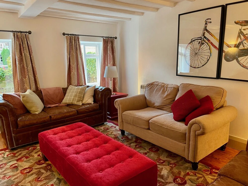 Lovely, Pet-friendly, 4-bed House in Hognaston