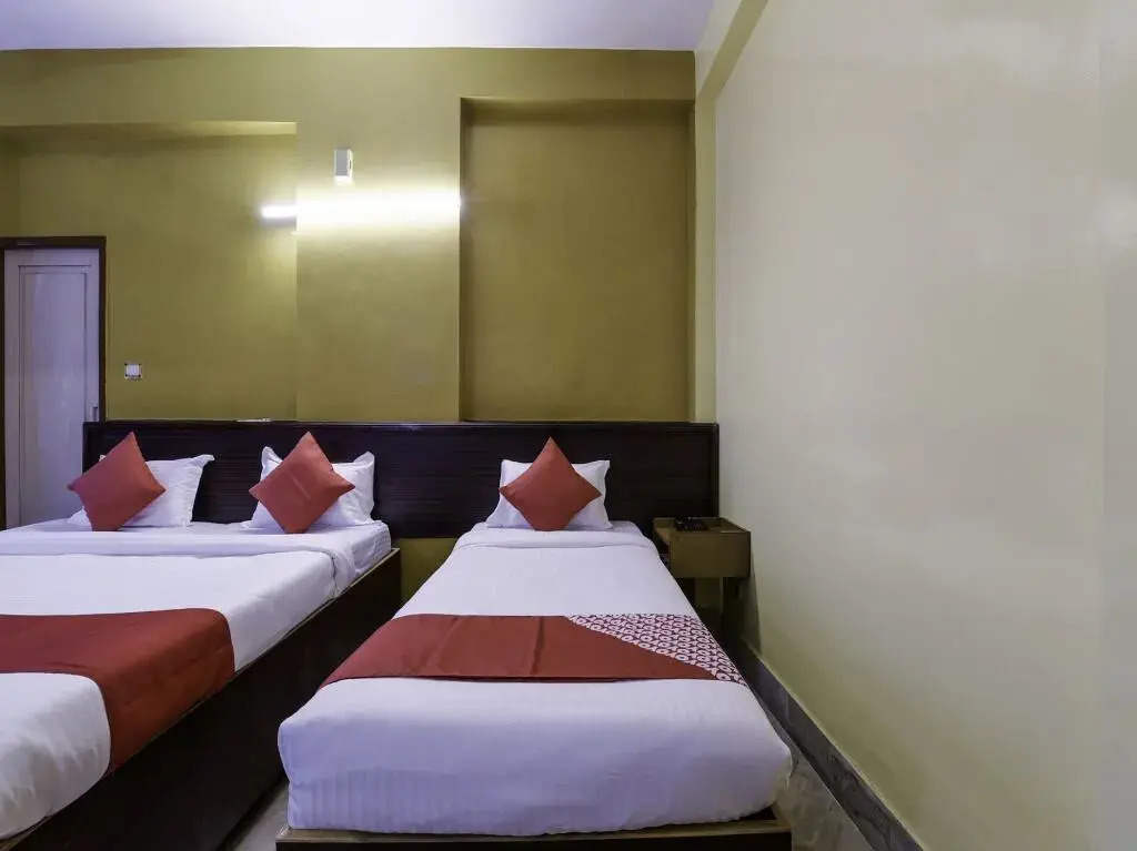 Hotel New Prince by OYO Rooms