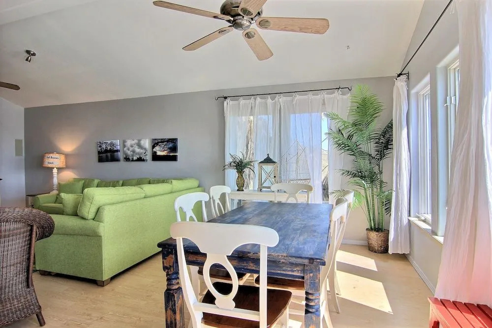 Beach Bungalow 3302 by RedAwning