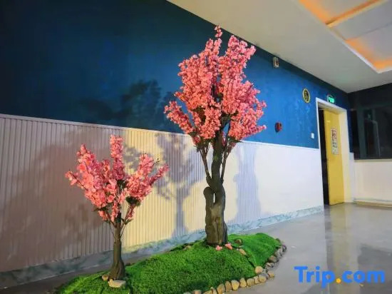 Wuzhou Boutique Hotel