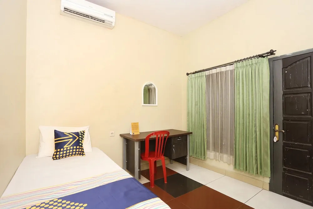 Spot on 2358 Aster Homestay