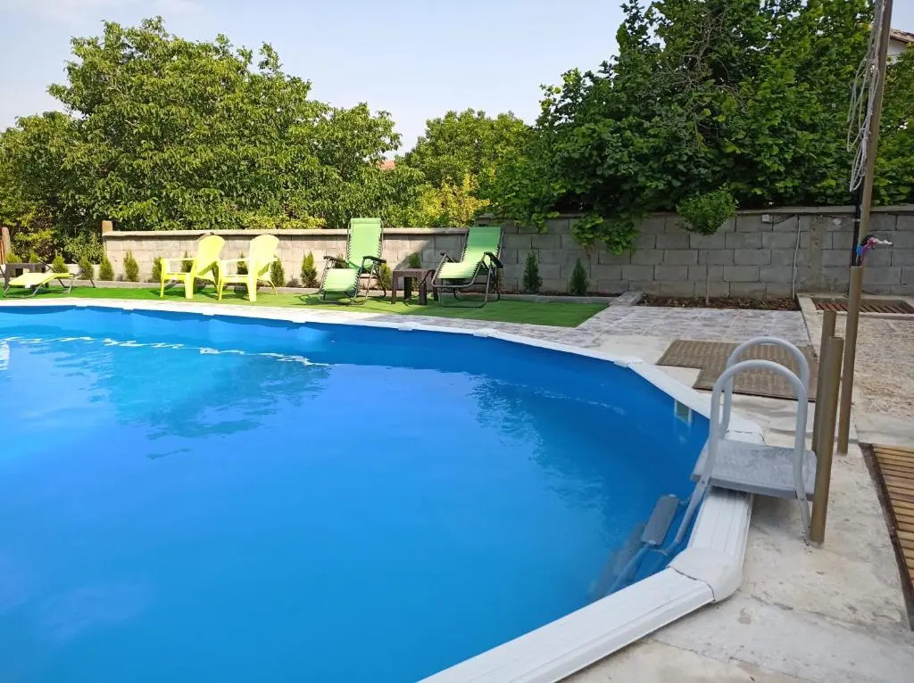 Guest House 51