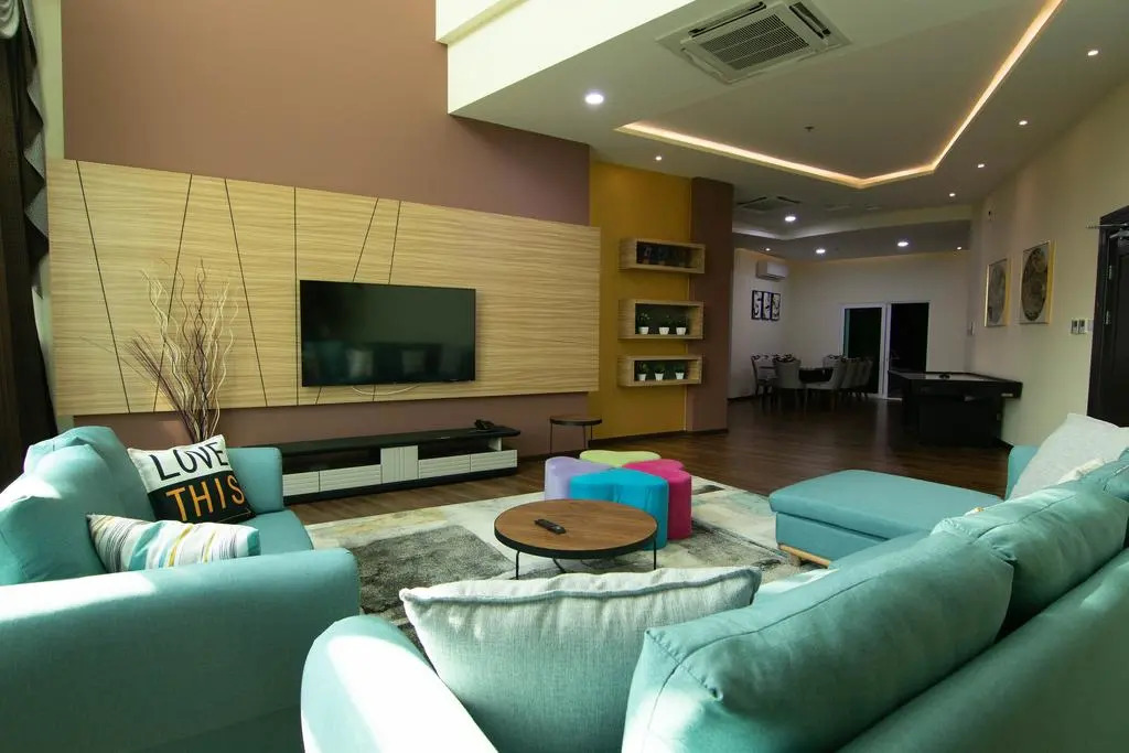 Higher Hotel