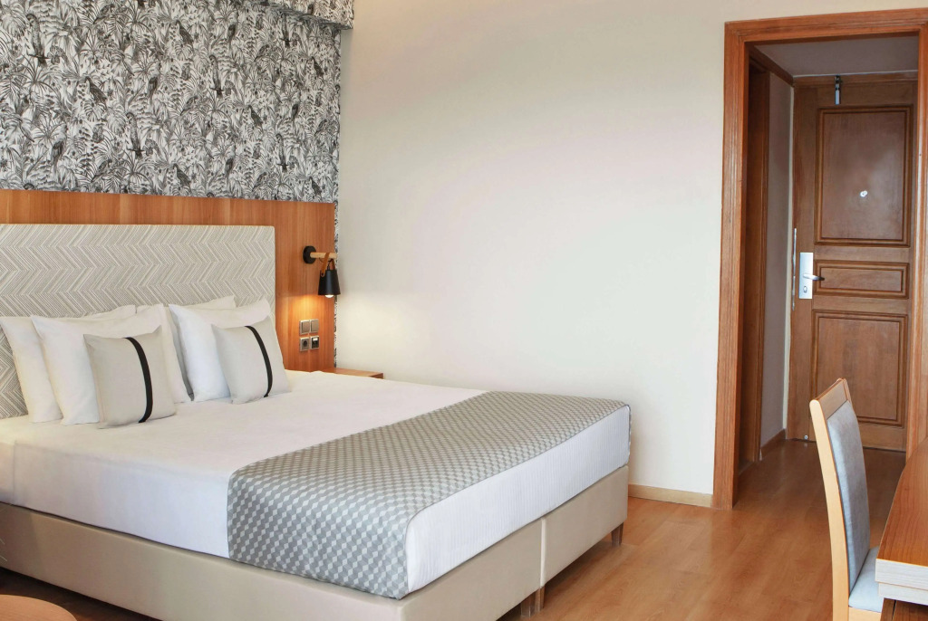 Zeus Essence Ramada by Wyndham Athens