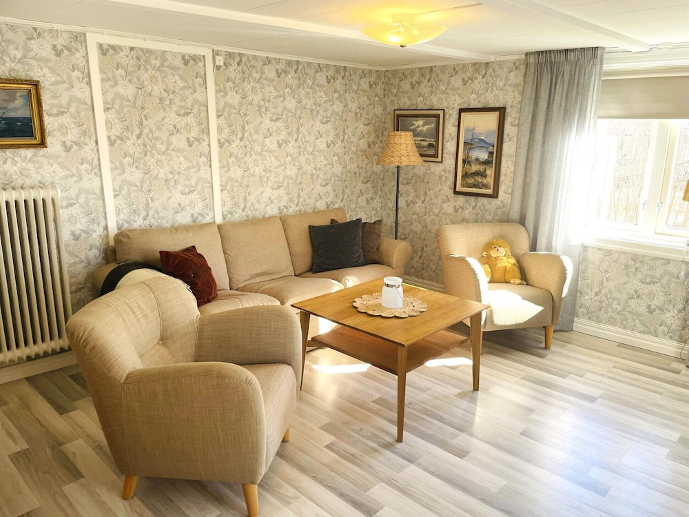 5 Person Holiday Home in Myresjo