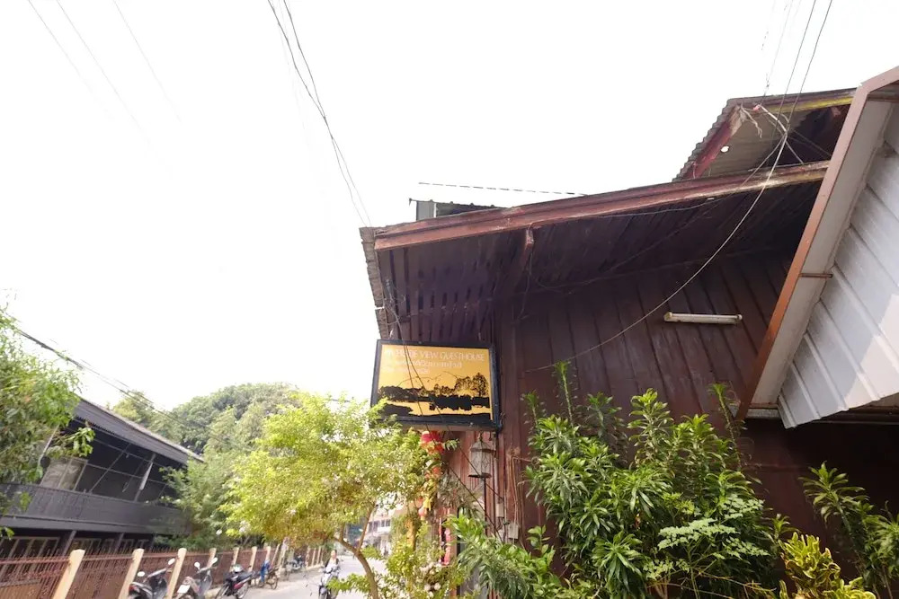 Riverside View Guesthouse