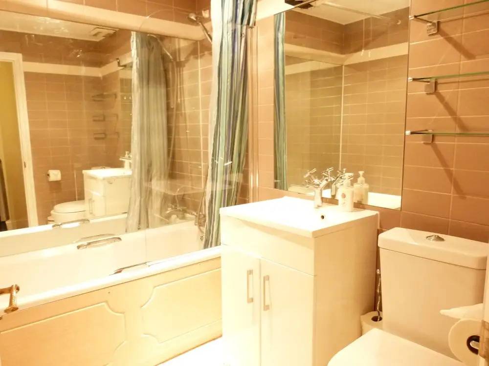 SS Property Hub - Central London Family Apartment