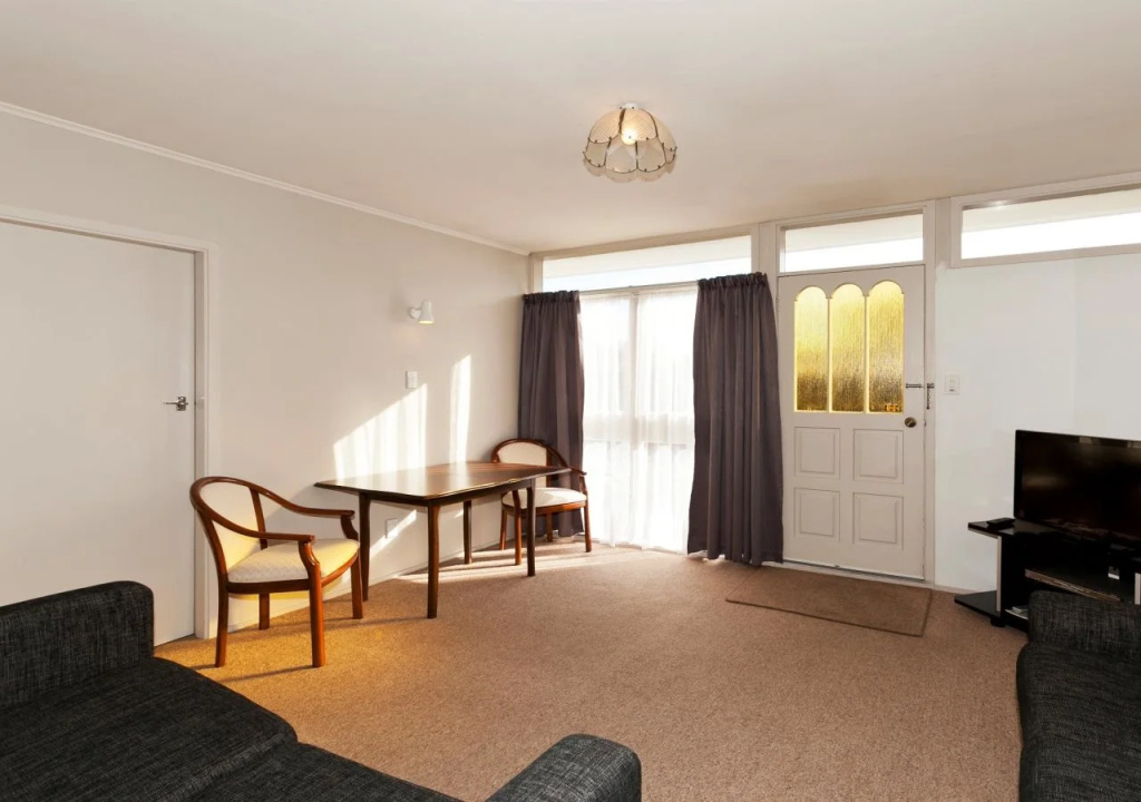 Merivale Court One Bedroom Apartment