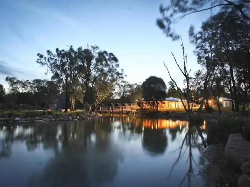 Billabong Camp, Taronga Western Plains Zoo