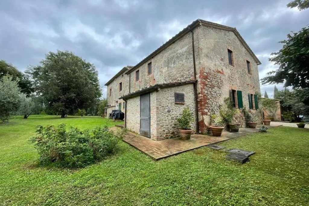 Semidetached Villa Shared Pool