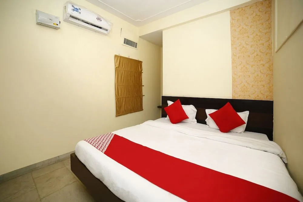 OYO 17326 Aashirwad Guest House