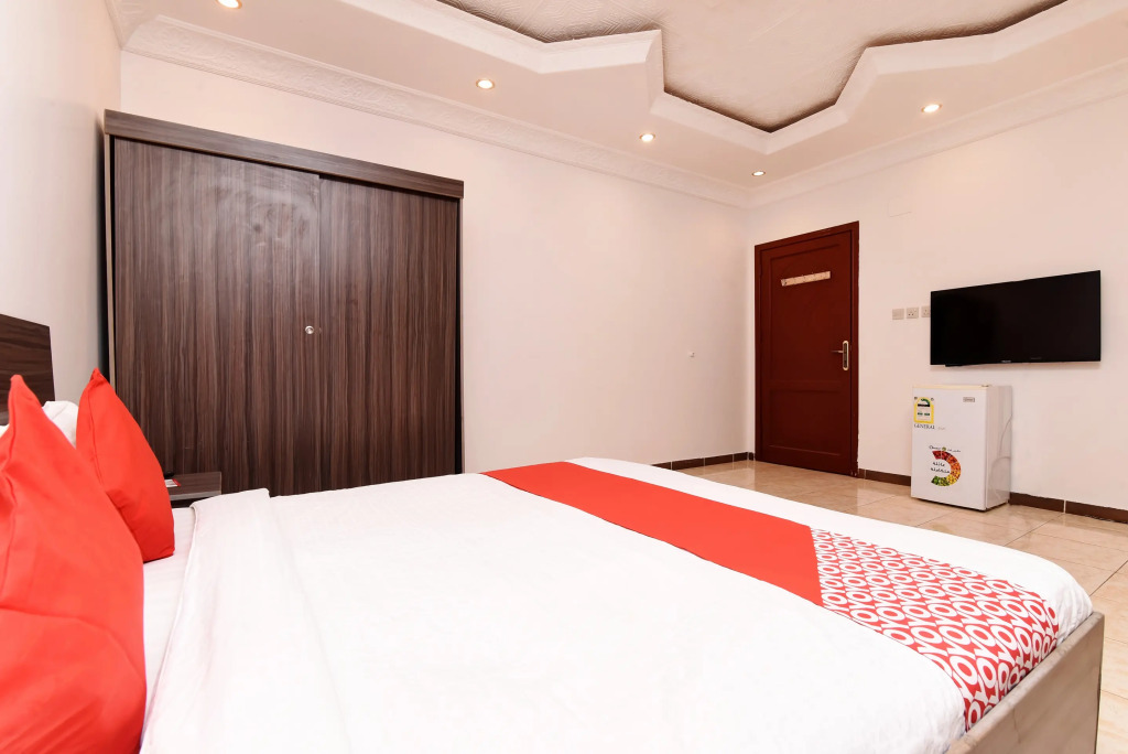 OYO 301 Asfrine Hotel Apartment
