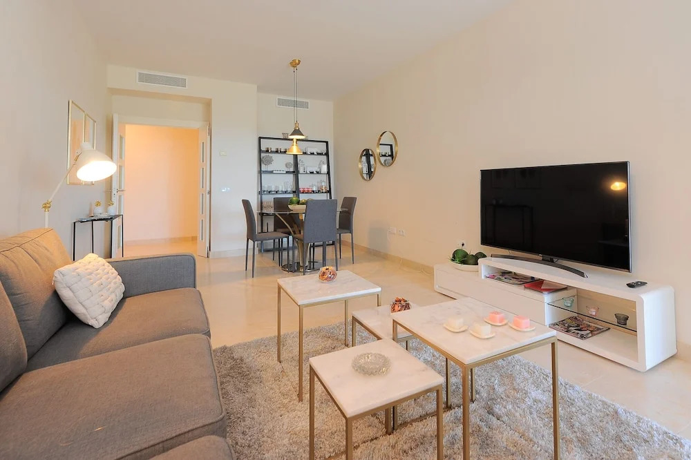 Flamingos Gardens Apartment Canovas