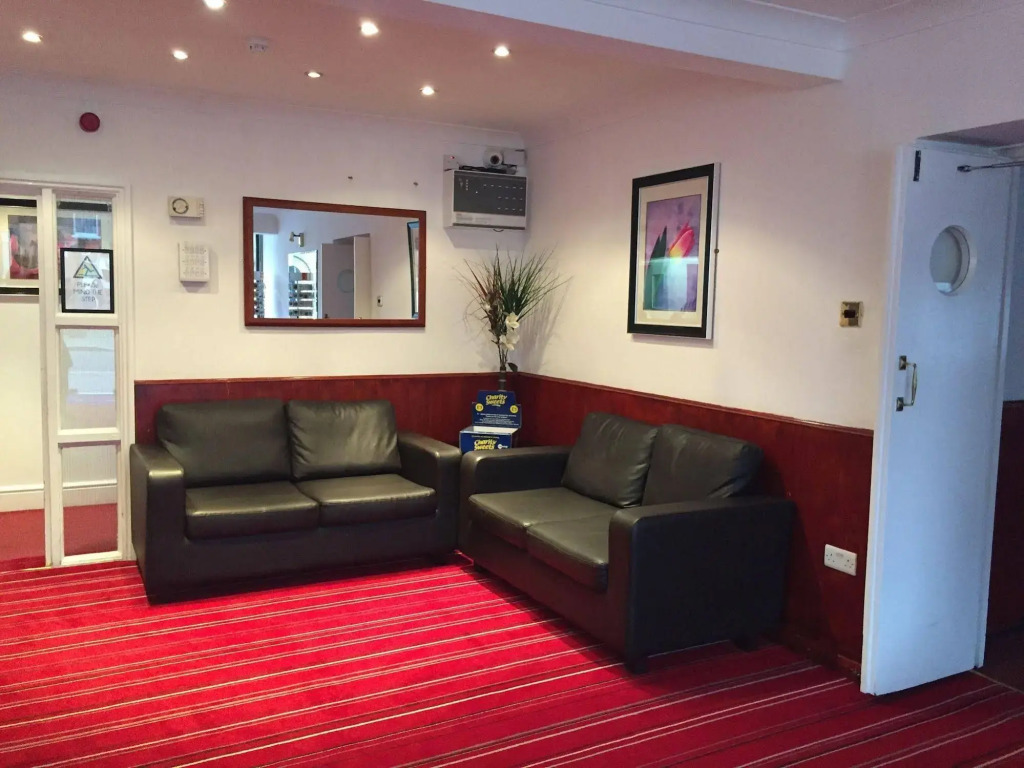 Cranford Hotel