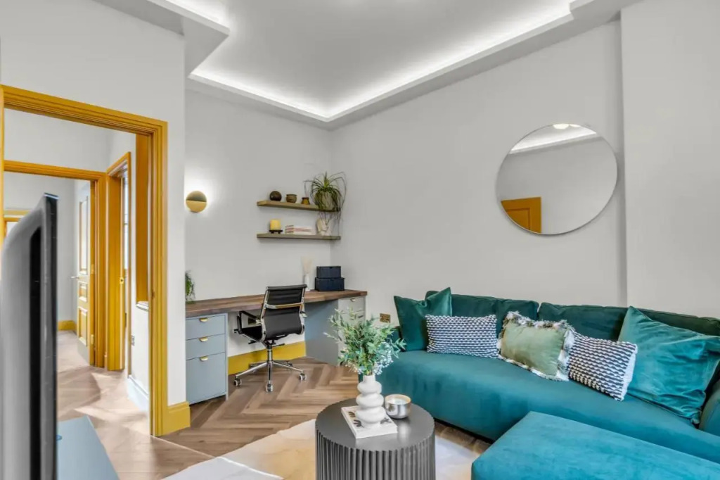 Hammersmith Mews by Viridian Apartments