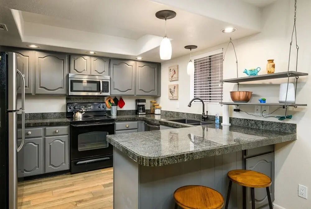 Villa Anasazi 2 Bedroom Condo by RedAwning