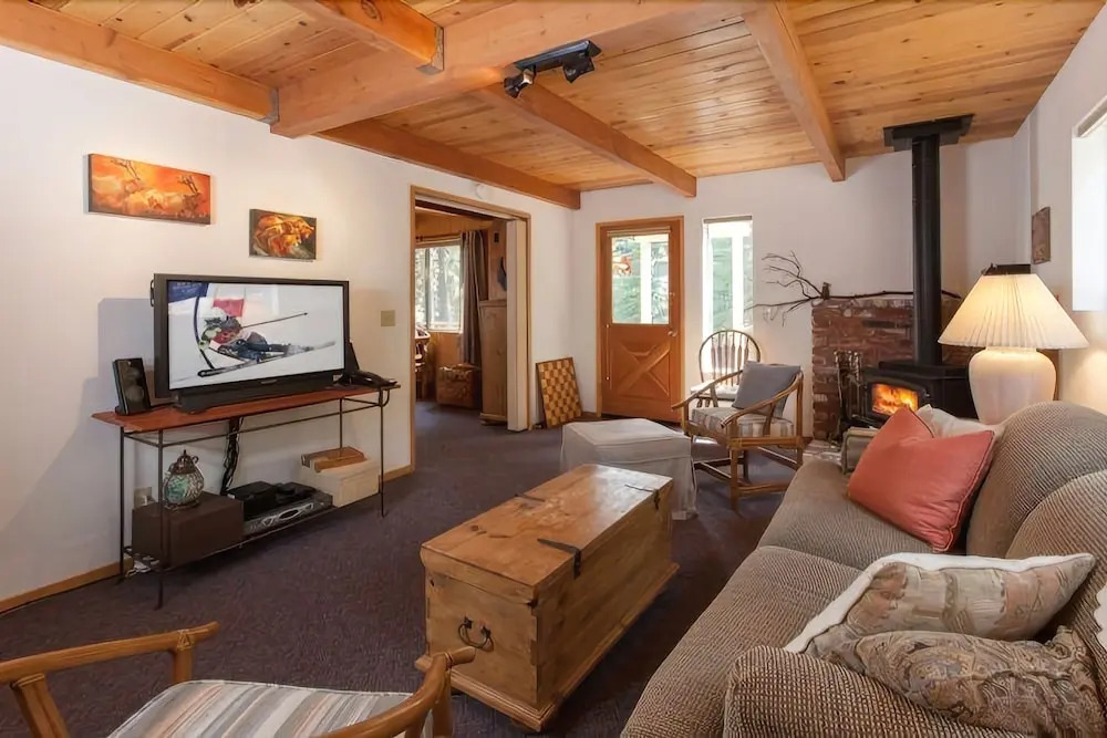 Iravani - 2 Br Cabin