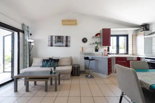 Bungalow Piscina Terraza Privada By Lightbooking
