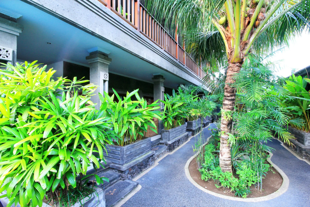 Letos Kubu Homestay