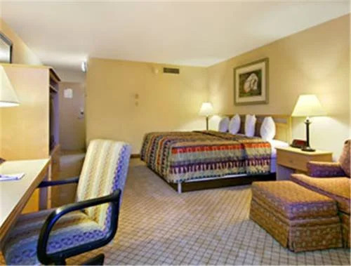 Howard Johnson Plaza Wichita Falls