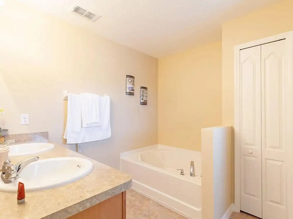 Fv49464 - Cypress Pointe - 5 Bed 4.5 Baths Villa