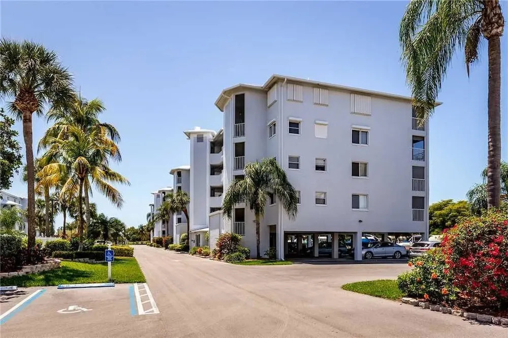 Royal Pelican 381 - Two Bedroom Condo