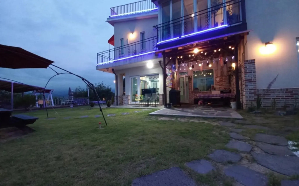 goseong private pension lojel