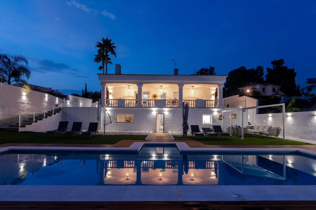 356248 - Modern Villa near beach