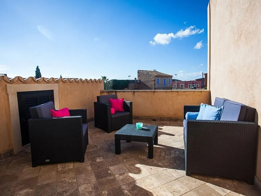 Pool House Marineta