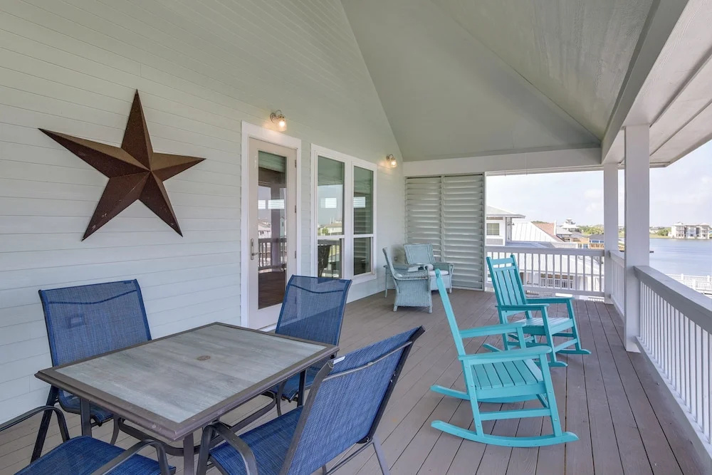 Walk to Beach! Bayfront Port Bolivar Home w/ Dock