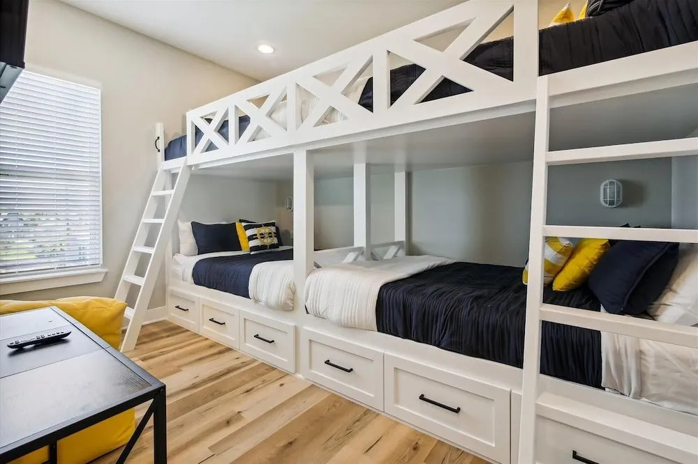 Nautical Splash!