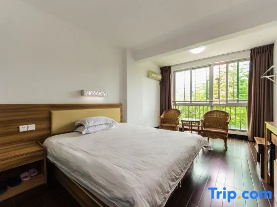 Wuyishan Xuecheng Hotel