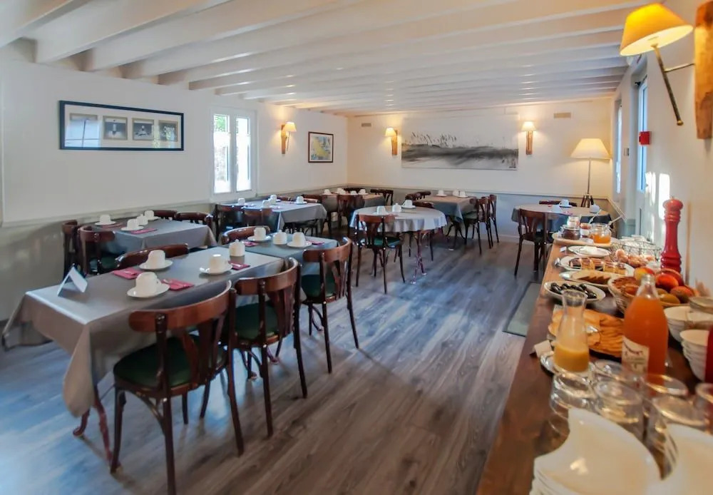 Hotel Le Clos Fleuri
