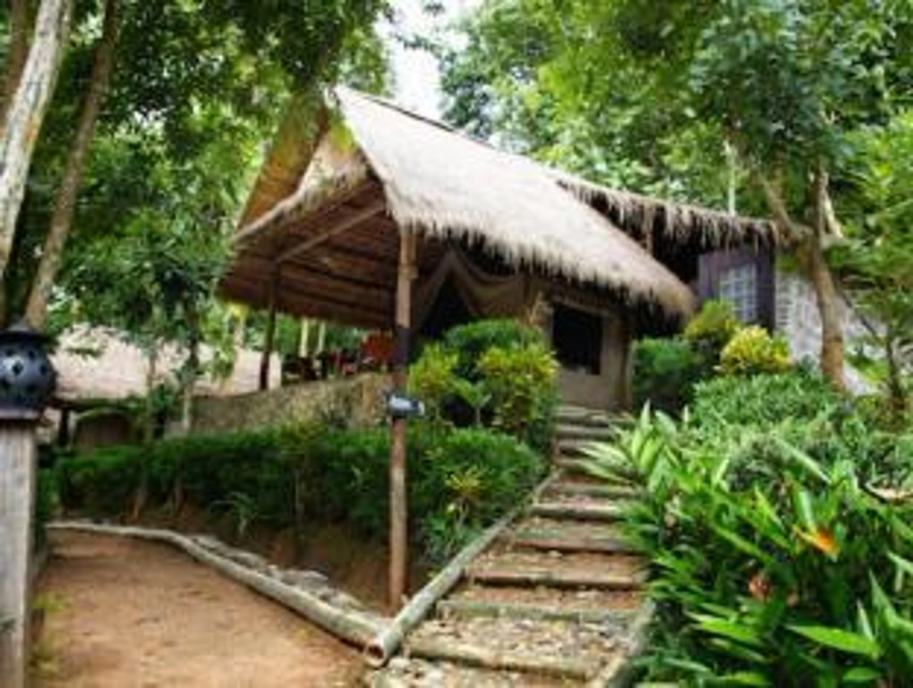 Kamu Lodge