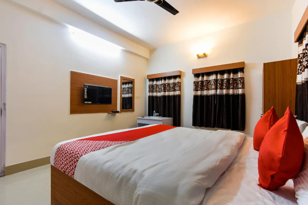 OYO 47882 Karunamoyee Guest House