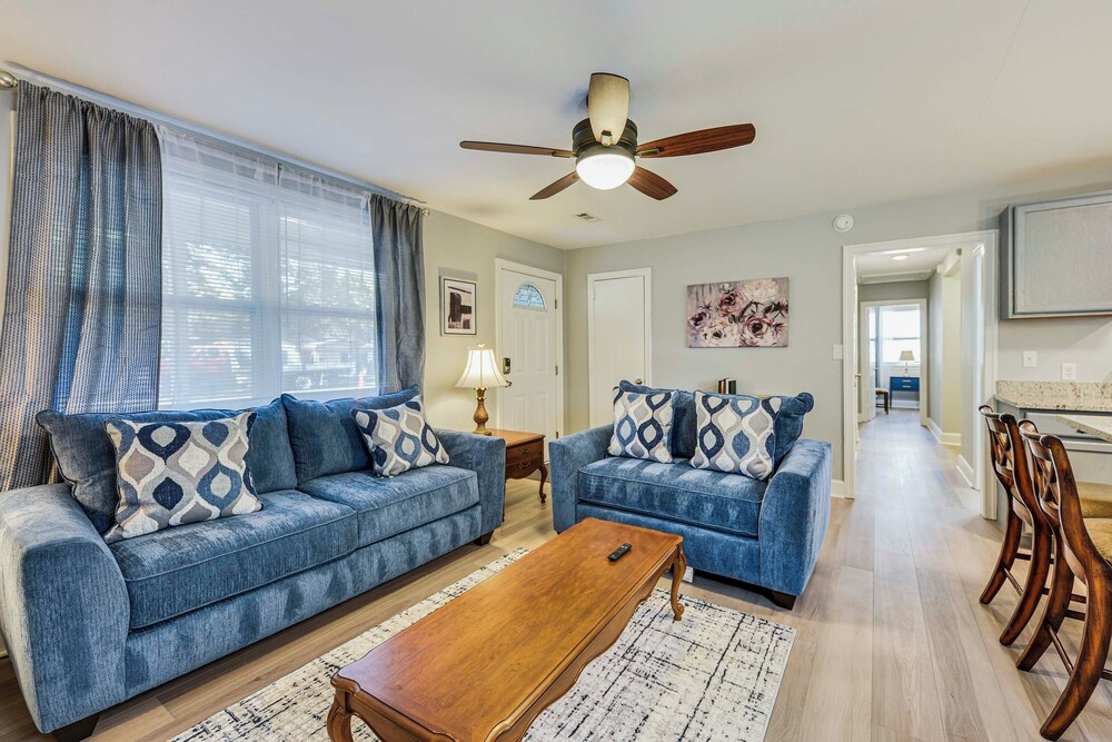 Extended Stay in Charleston! 5 Mi to Historic Dtwn