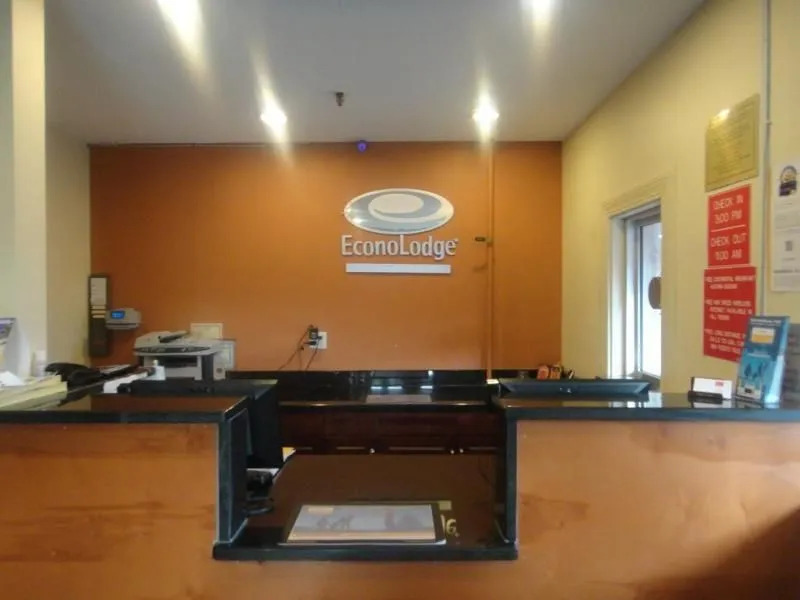 Econo Lodge Norwalk
