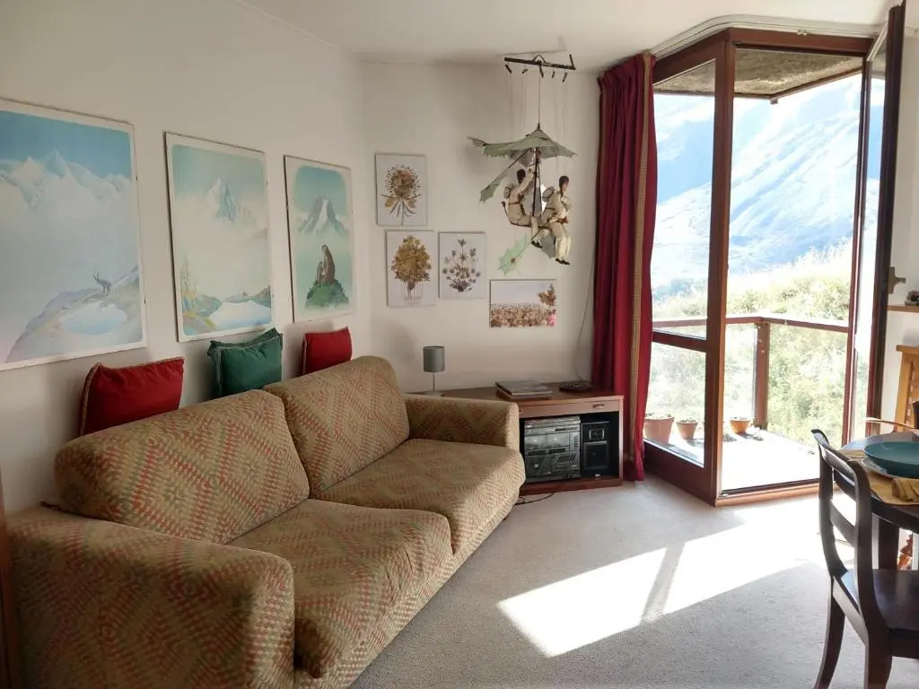 Home ON SLOPES, the slope n°3 is under the balcony!