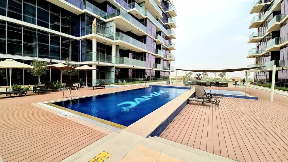 Marco Polo - Serene 1 BR APT amidst Golf Course with Gym & Pool